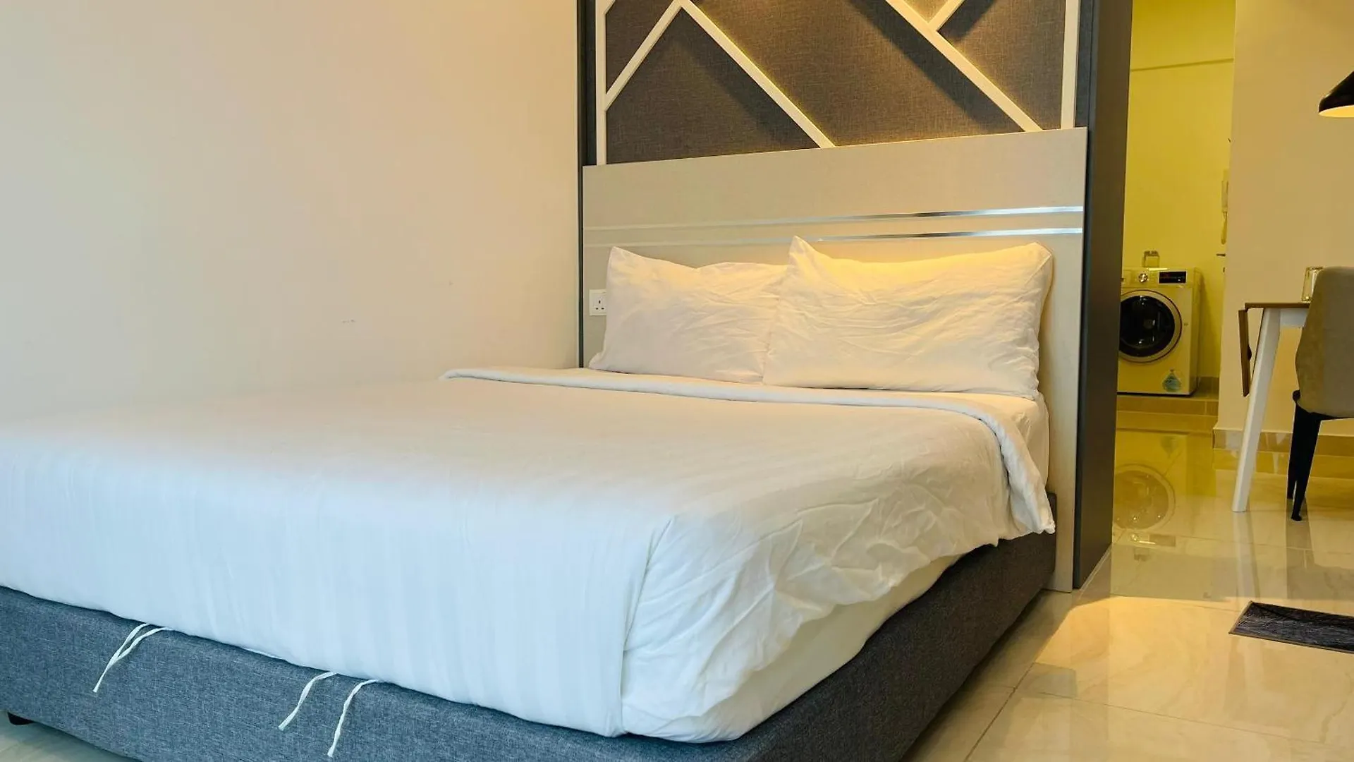 The Colony Infinitum Relax Suites Klcc Kuala Lumpur 0*,